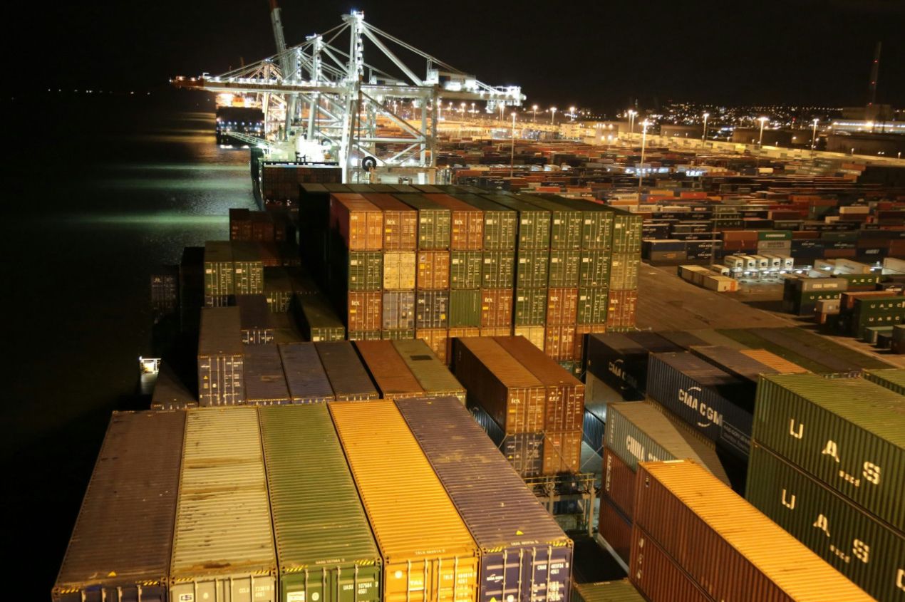 UKFM team handling oversized and irregularly shaped cargo for shipping